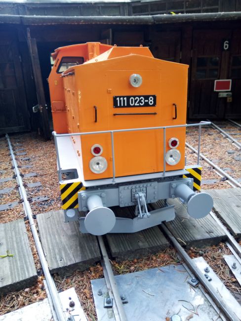 V100_181